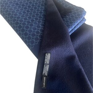 Hermés Navy Blue Silk Angora Shawl Scarf